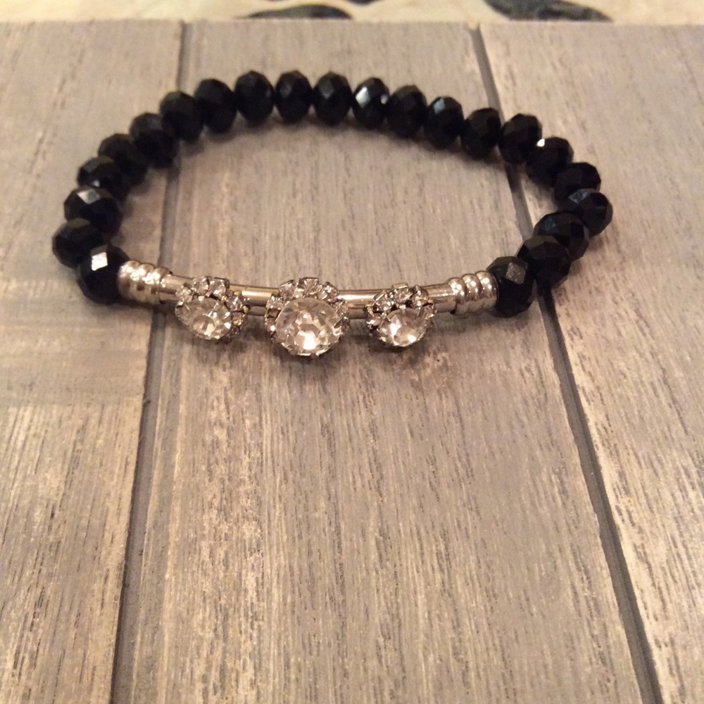 Handmade stretch bracelet - Picture 3 of 5